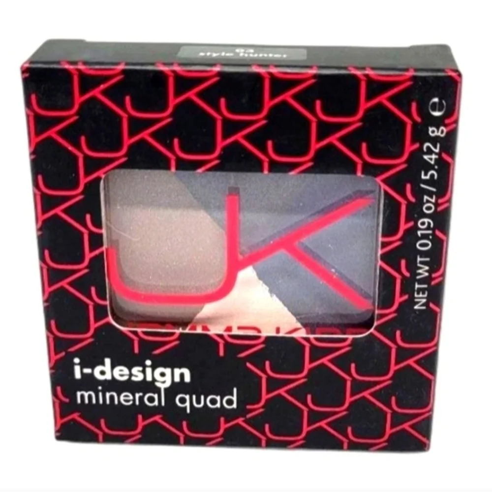 i-design Mineral Formula Quad Eyeshadow Palette Long-Lasting Wear Smooth Apply